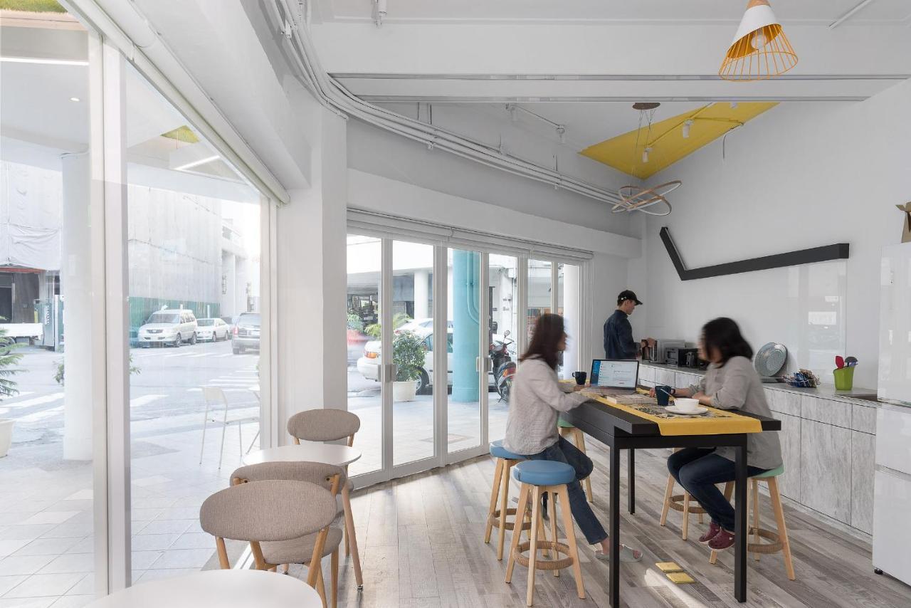Tg Hostel - Stay Together Taichung Exterior photo